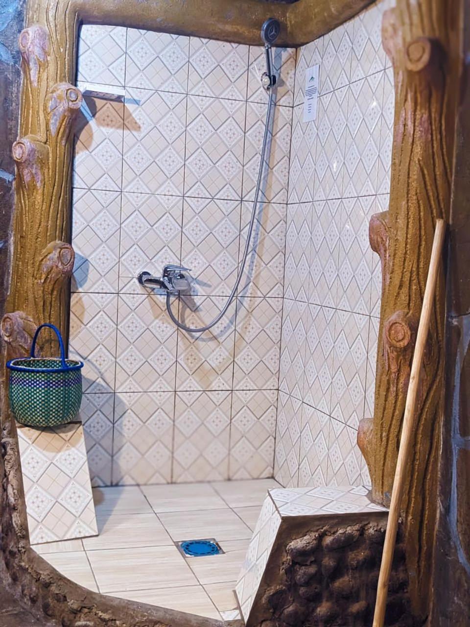 Karisimbi Cave Resort Ruhengeri Værelse billede