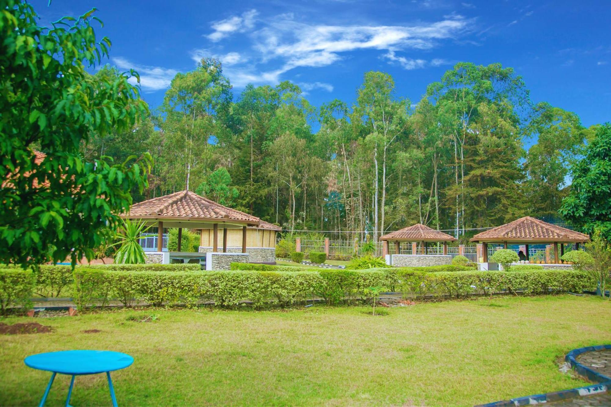 Karisimbi Cave Resort Ruhengeri Eksteriør billede