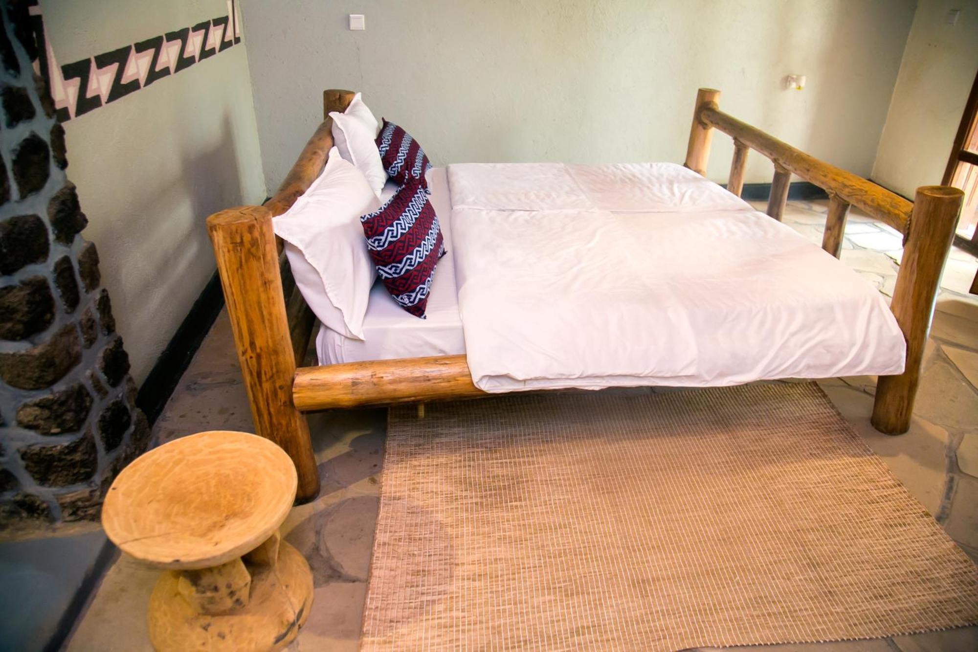 Karisimbi Cave Resort Ruhengeri Eksteriør billede
