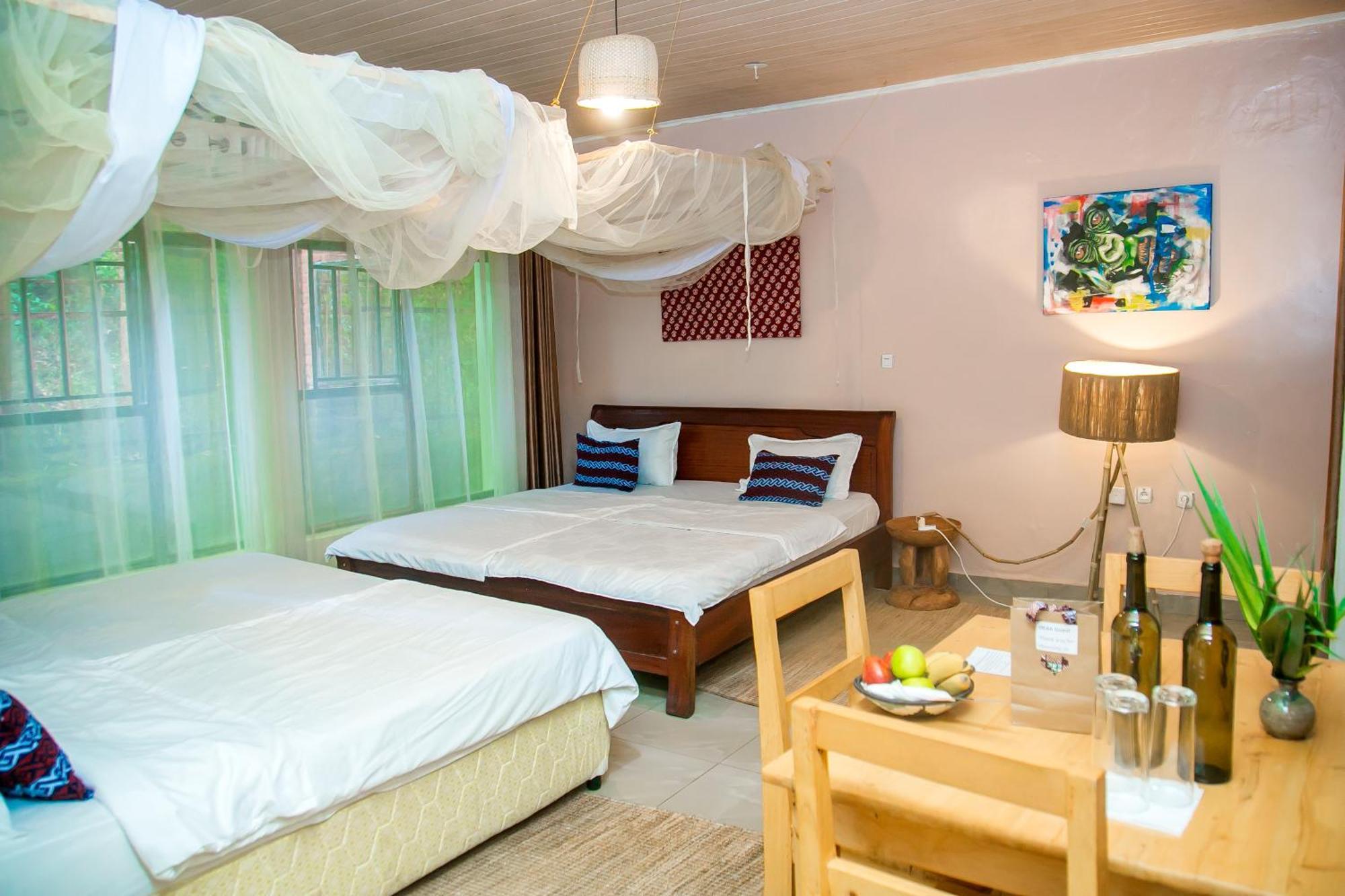 Karisimbi Cave Resort Ruhengeri Eksteriør billede