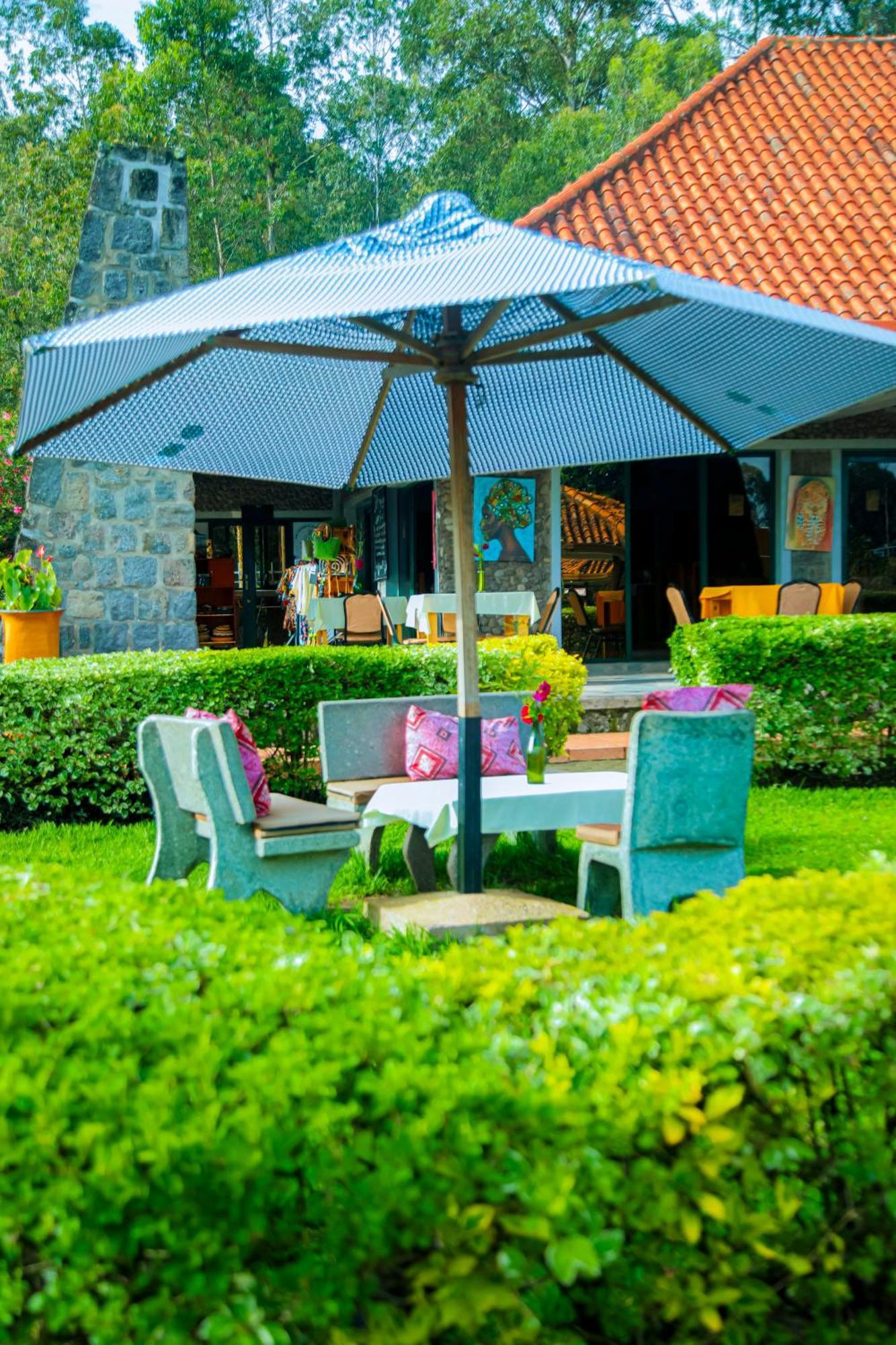 Karisimbi Cave Resort Ruhengeri Eksteriør billede